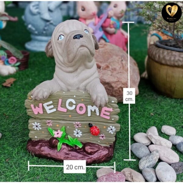 น้องหมาถือป้าย welcome ตุ๊กตาปูนปั้นสีสันสดใสน่ารักสำหรับตกแต่งบ้านและสวน - Image 4